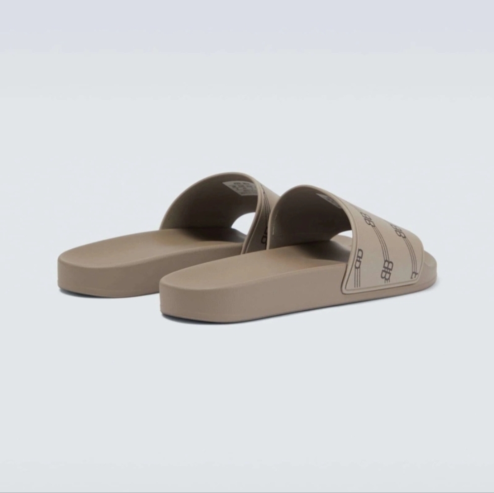 Balenciaga Pool Slide Sandals. Brand New w/Tags Size 39 - Picture 4 of 10
